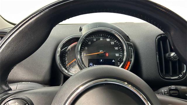 Photo of 2019 Chili Red MINI Countryman