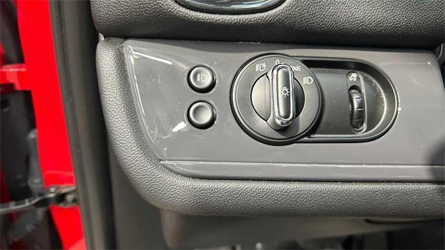 Photo of 2019 Chili Red MINI Countryman