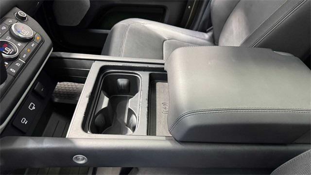 Photo of 2023 Gondwana Stone Metallic Land Rover Defender