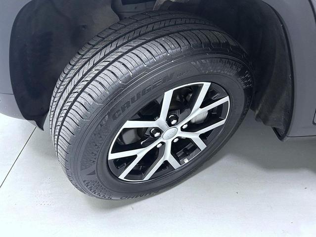 Photo of 2024 Baltic Gray Metallic Clearcoat Jeep Grand Cherokee