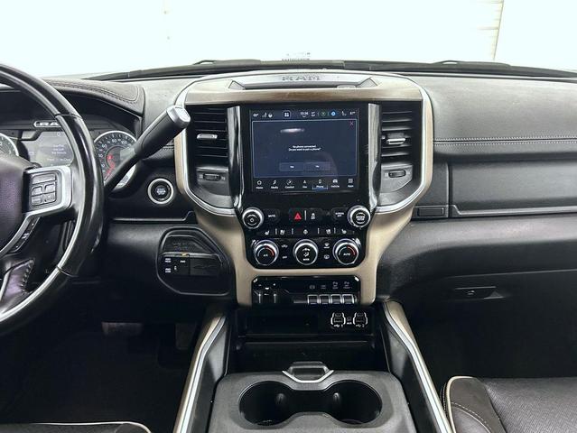 Photo of 2022 Granite Crystal Metallic Clearcoat RAM 3500