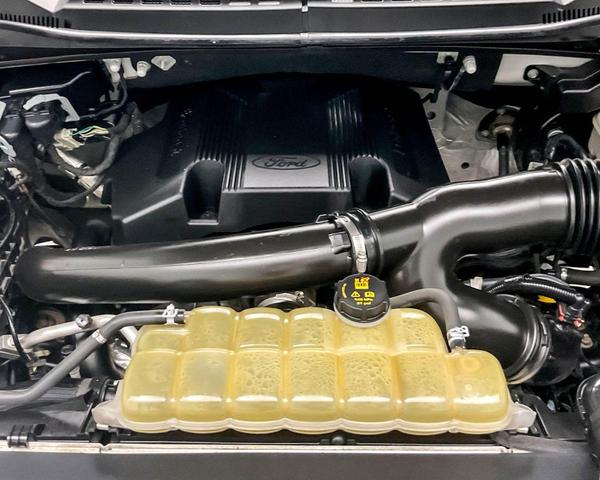 Photo of 2020 Oxford White Ford F-150