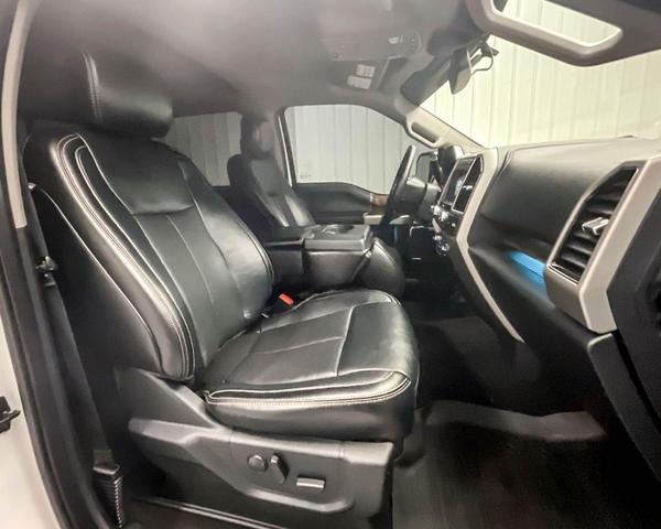 Photo of 2020 Oxford White Ford F-150