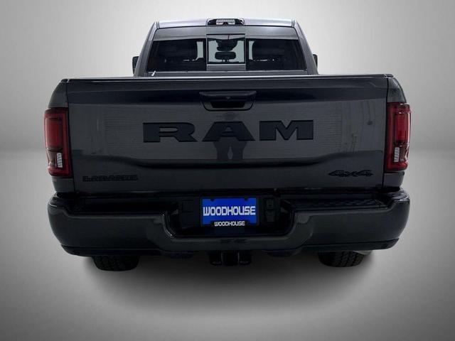 Photo of 2025 Granite Crystal Metallic Clearcoat RAM 2500