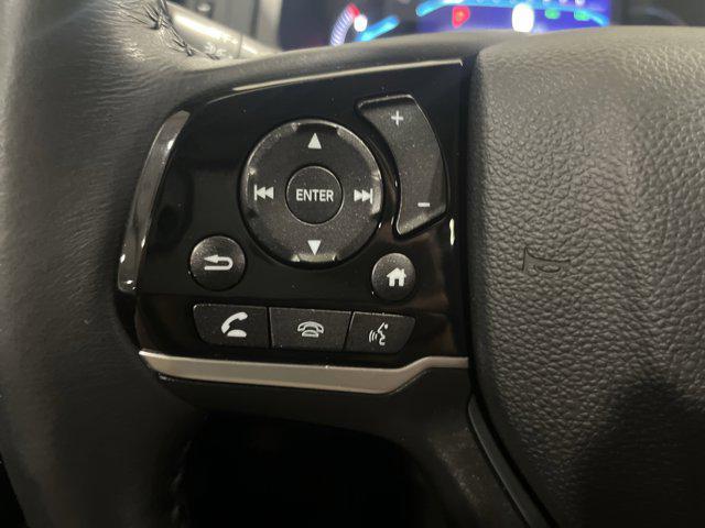 Photo of 2022 Gray Honda Pilot