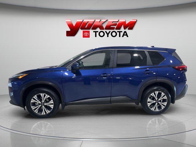 Photo of 2023 Caspian Blue Metallic Nissan Rogue