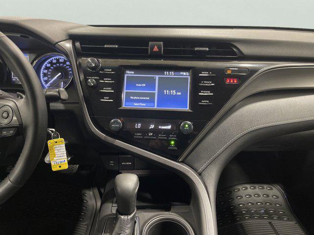Photo of 2019 Midnight Black Metallic Toyota Camry