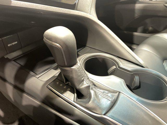 Photo of 2019 Midnight Black Metallic Toyota Camry