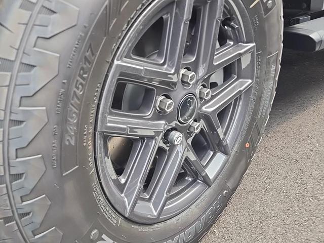 Photo of 2025 Black Clearcoat Jeep Wrangler