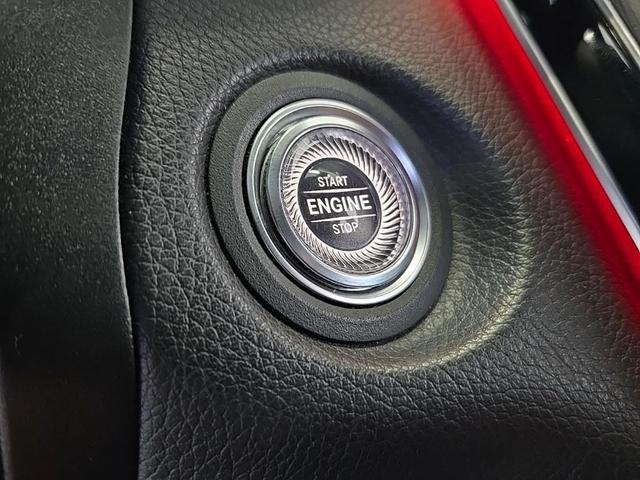 Photo of 2020 Silver Mercedes-Benz GLC 300