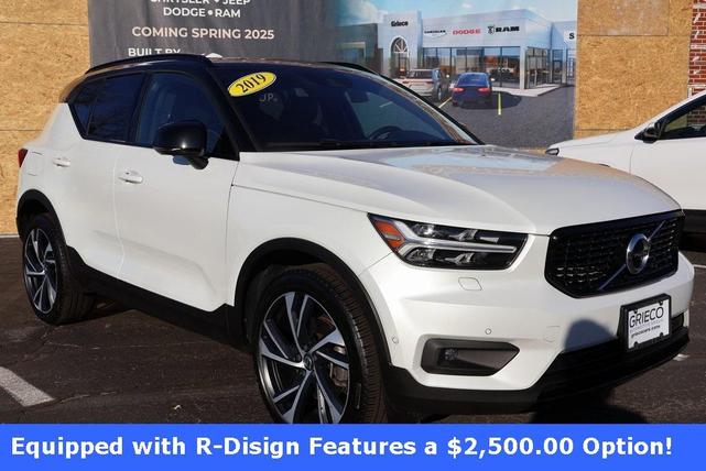 2019 Volvo XC40