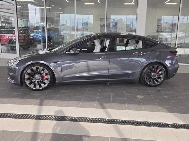 Photo of 2023 Midnight Silver Metallic Tesla Model 3