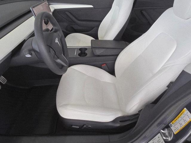 Photo of 2023 Midnight Silver Metallic Tesla Model 3