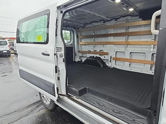Photo of 2023 Oxford White Ford Transit-250