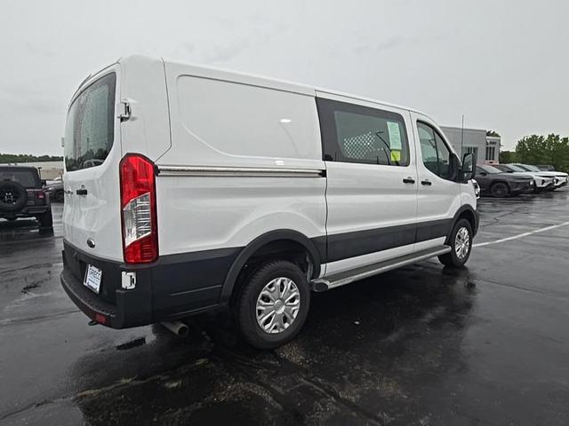 Photo of 2023 Oxford White Ford Transit-250