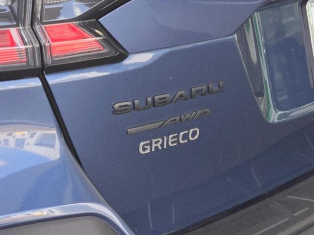 Photo of 2022 Abyss Blue Pearl Subaru Outback