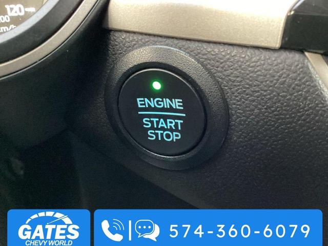 Photo of 2022 Iced Blue Silver Metallic Ford Escape