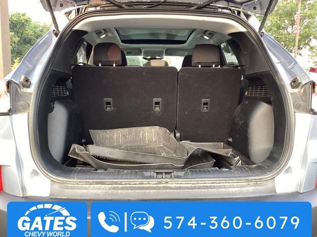 Photo of 2022 Iced Blue Silver Metallic Ford Escape