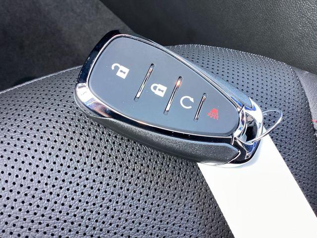 Photo of 2025 Mosaic Black Metallic Chevrolet Trax