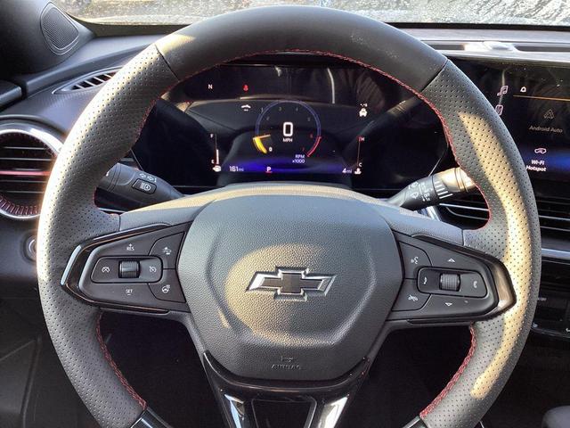 Photo of 2025 Mosaic Black Metallic Chevrolet Trax