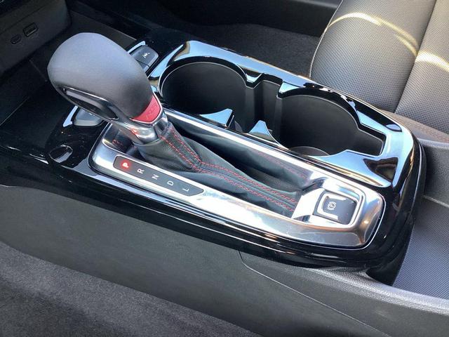 Photo of 2025 Mosaic Black Metallic Chevrolet Trax