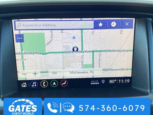 Photo of 2022 Summit White GMC Canyon