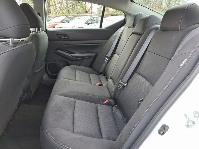 Photo of 2023 White Nissan Altima