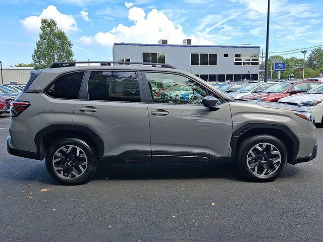 Photo of 2025 Riverrock Green Subaru Forester
