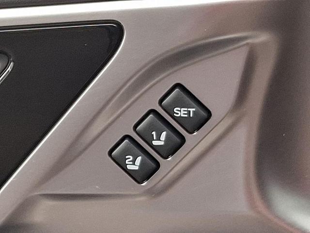Photo of 2023 Cosmic Blue Pearl Subaru Outback