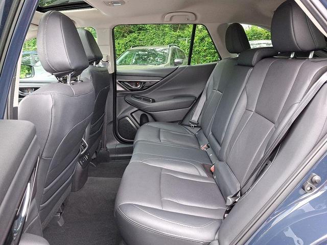 Photo of 2023 Cosmic Blue Pearl Subaru Outback