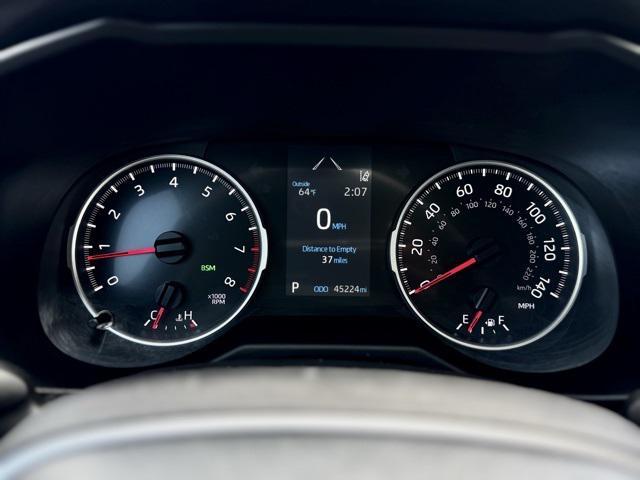 Photo of 2022 Magnetic Gray Metallic Toyota RAV4