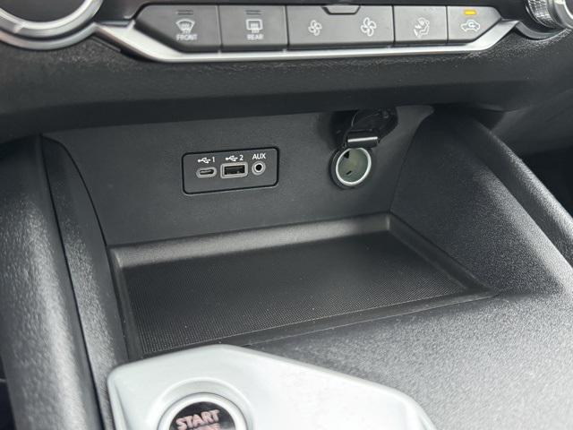 Photo of 2019 Gun Metallic Nissan Altima
