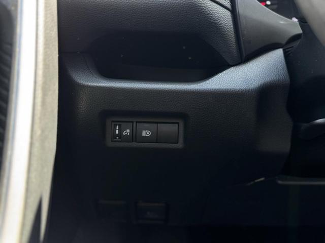 Photo of 2022 Ruby Flare Pearl Toyota RAV4