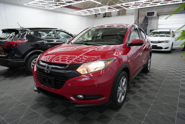 Photo of 2017 Milano Red Honda HR-V
