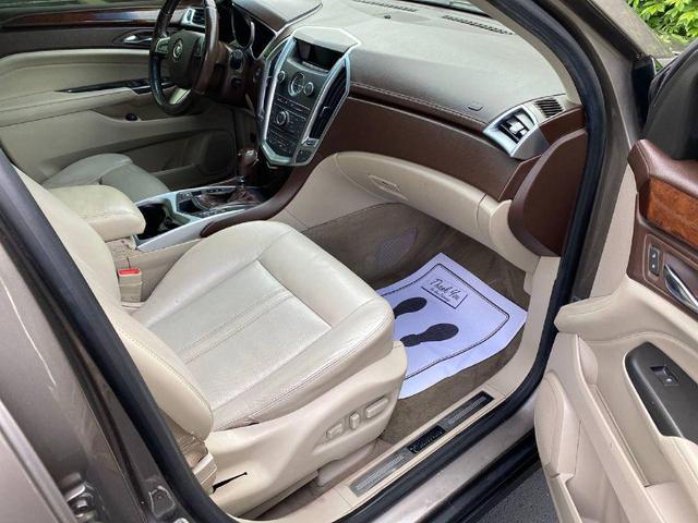 Photo of 2012 BROWN Cadillac SRX