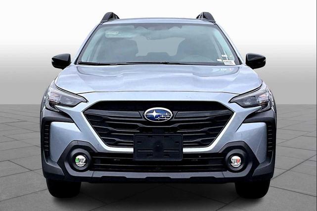 Photo of 2025 Ice Silver Metallic Subaru Outback