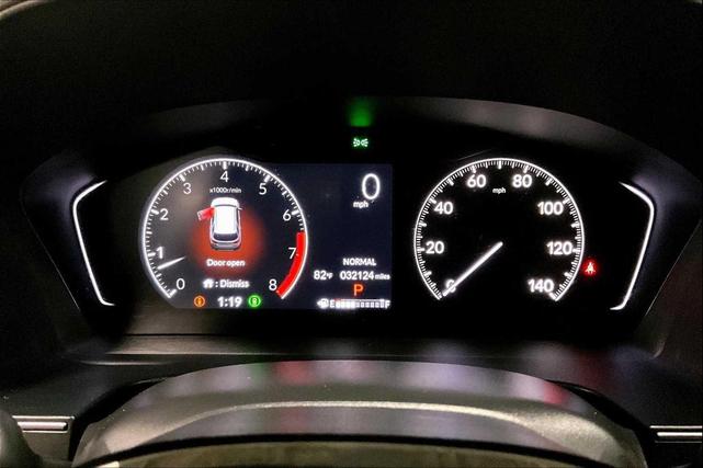 Photo of 2024 Sonic Gray Pearl Honda Pilot
