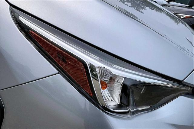 Photo of 2025 Ice Silver Metallic Subaru Crosstrek