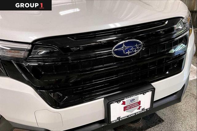 Photo of 2025 Crystal White Pearl Subaru Forester