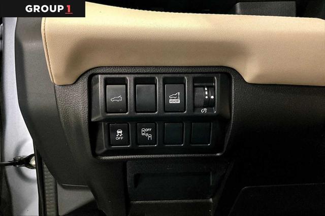 Photo of 2019 Ice Silver Metallic Subaru Ascent