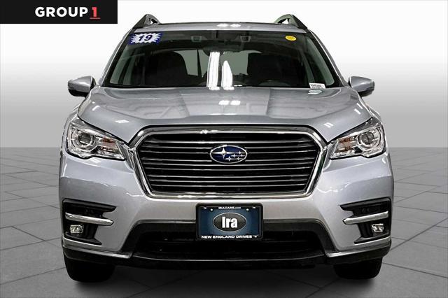 Photo of 2019 Ice Silver Metallic Subaru Ascent