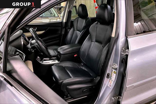 Photo of 2019 Ice Silver Metallic Subaru Ascent