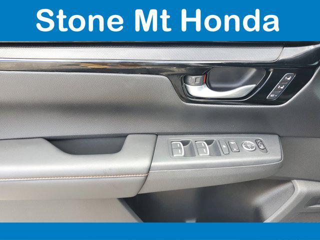 Photo of 2023 Urban Gray Pearl Honda CR-V Hybrid
