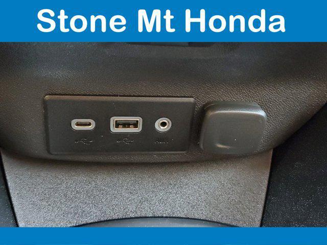 Photo of 2024 Summit White Chevrolet Malibu