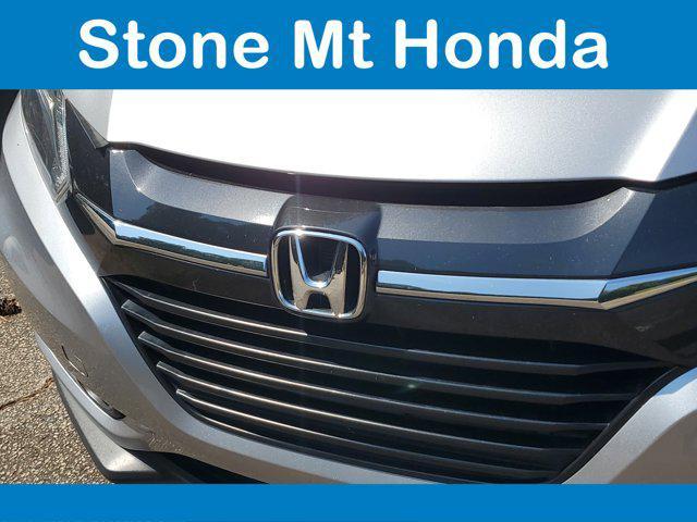 Photo of 2017 Silver Metallic Honda HR-V