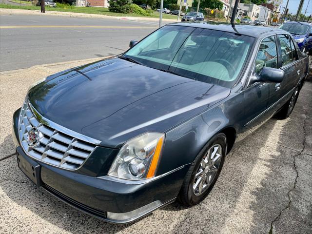 2010 Cadillac DTS