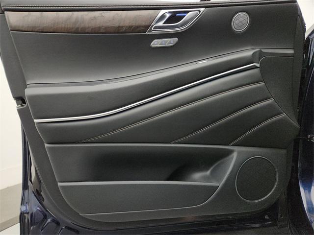 Photo of 2024 Capri Blue Genesis GV80