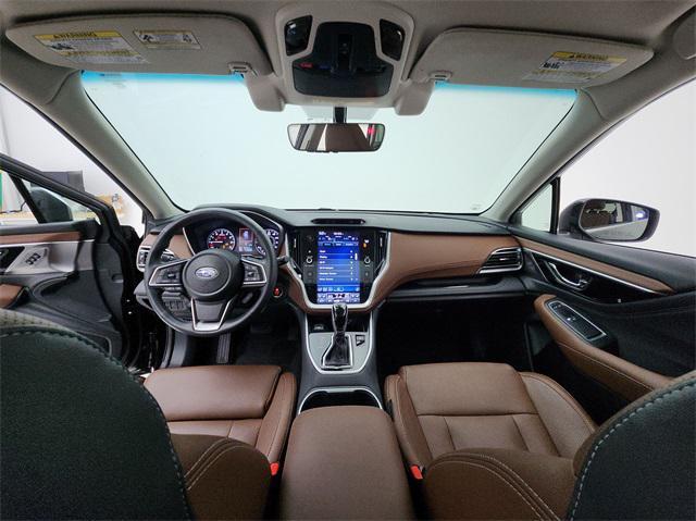 Photo of 2021 Crystal Black Silica Subaru Outback