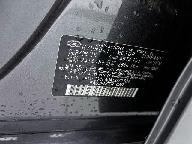Photo of 2019 Himalayan Gray Genesis G70