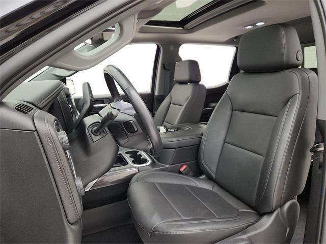 Photo of 2019 Black Chevrolet Silverado 1500